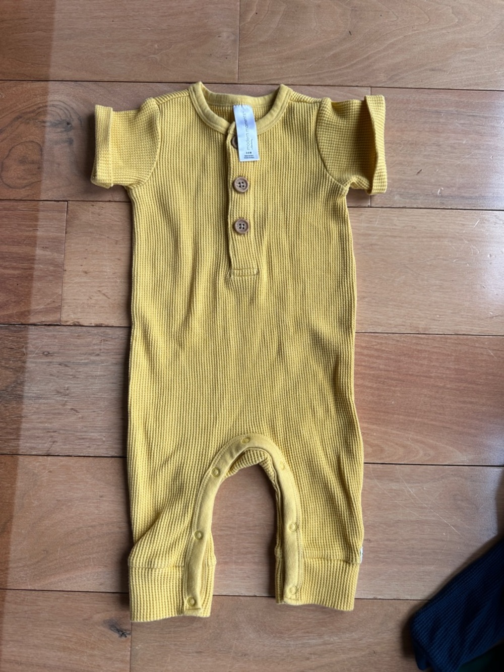 Mustard Ribbed Short-Sleeve Baby One-Piece Romper Size 3-6 Months